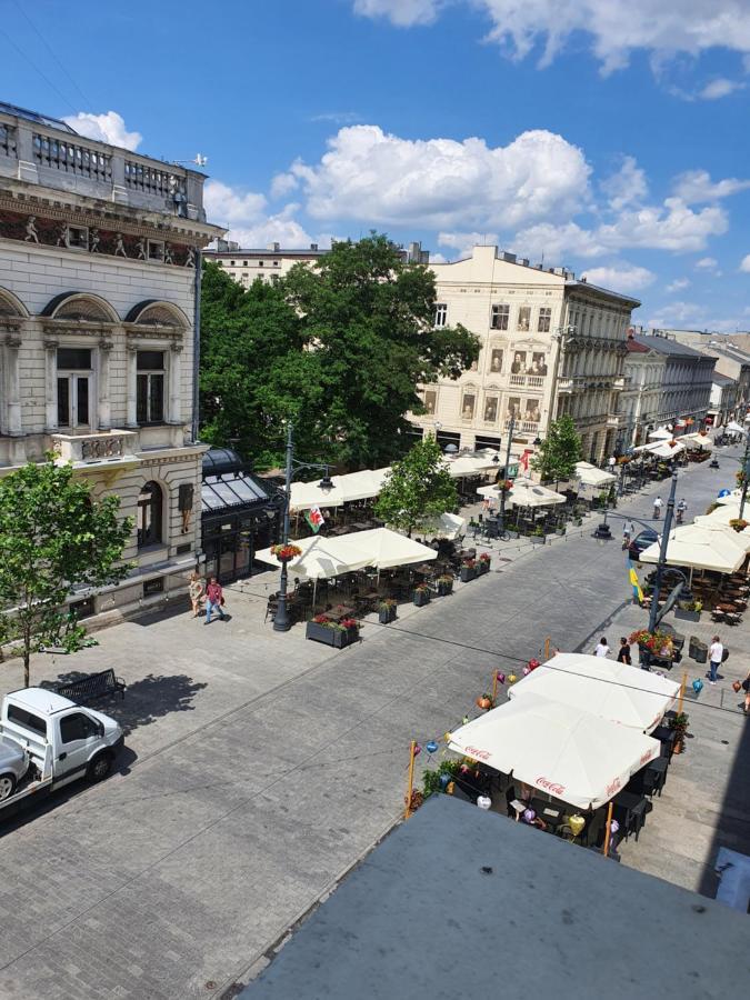 Prestige Aparthotel Piotrkowska 82 - Wyjatkowy Widok Na Deptak Lodz  Exterior photo