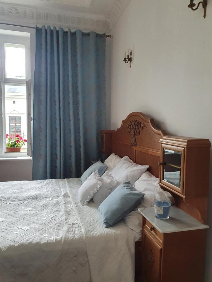 Prestige Aparthotel Piotrkowska 82 - Wyjatkowy Widok Na Deptak Lodz  Exterior photo